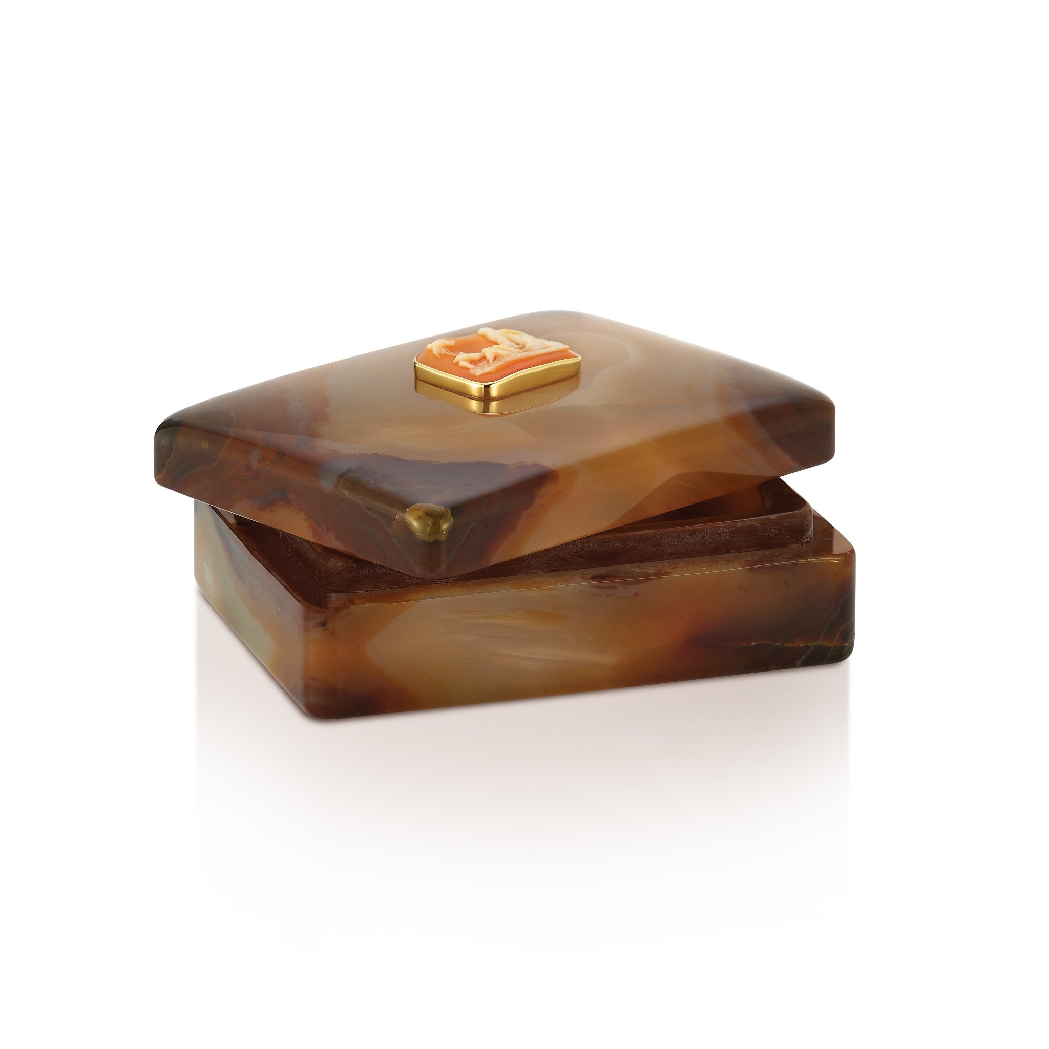 Small Agate with Shell Cameo