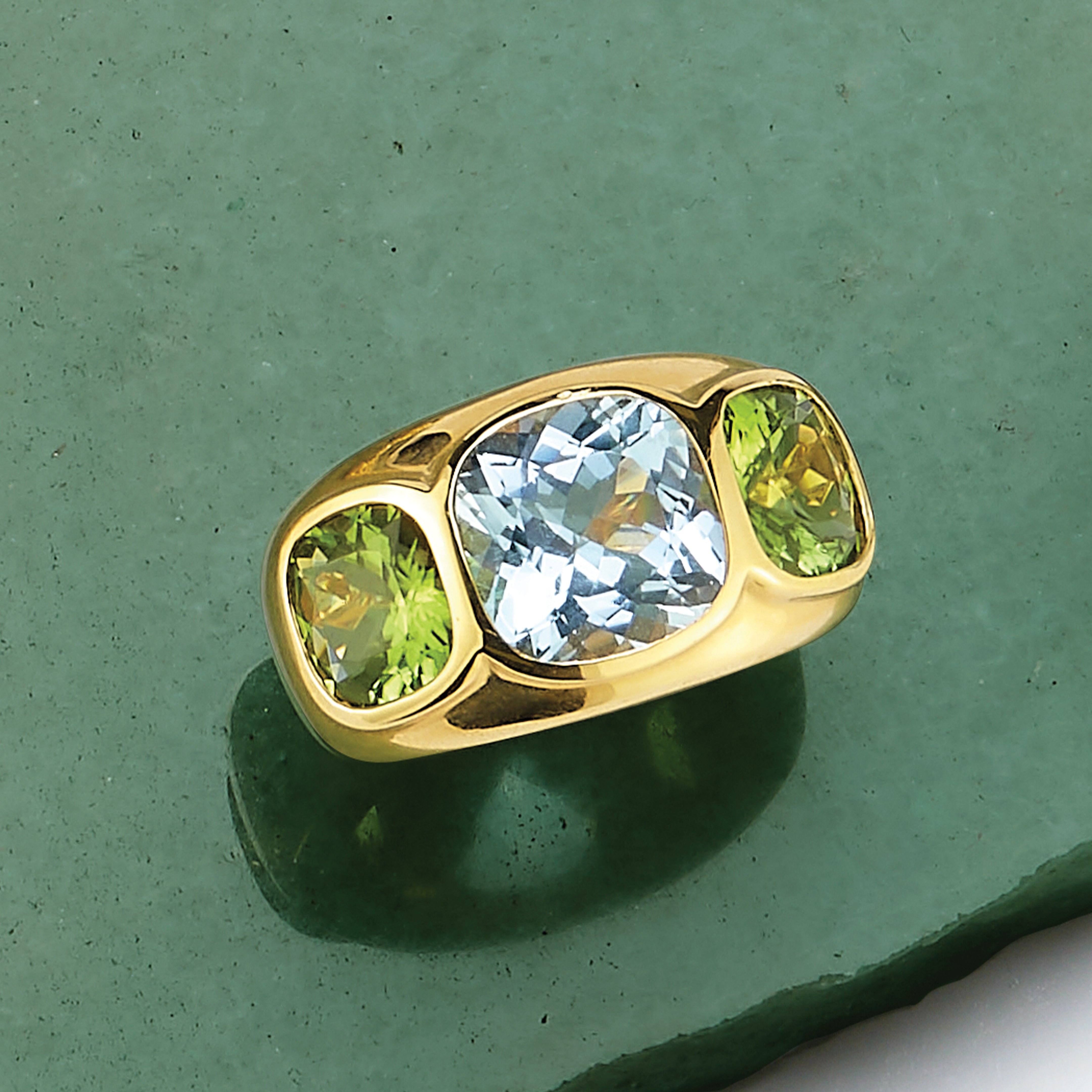 Mughal Ring in Blue Topaz & Peridot