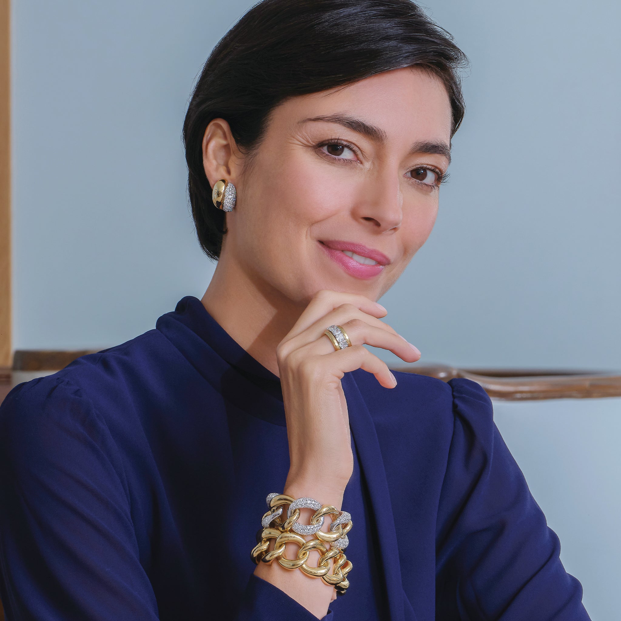 Silhouette Earrings in Yellow Gold & Pave Diamond