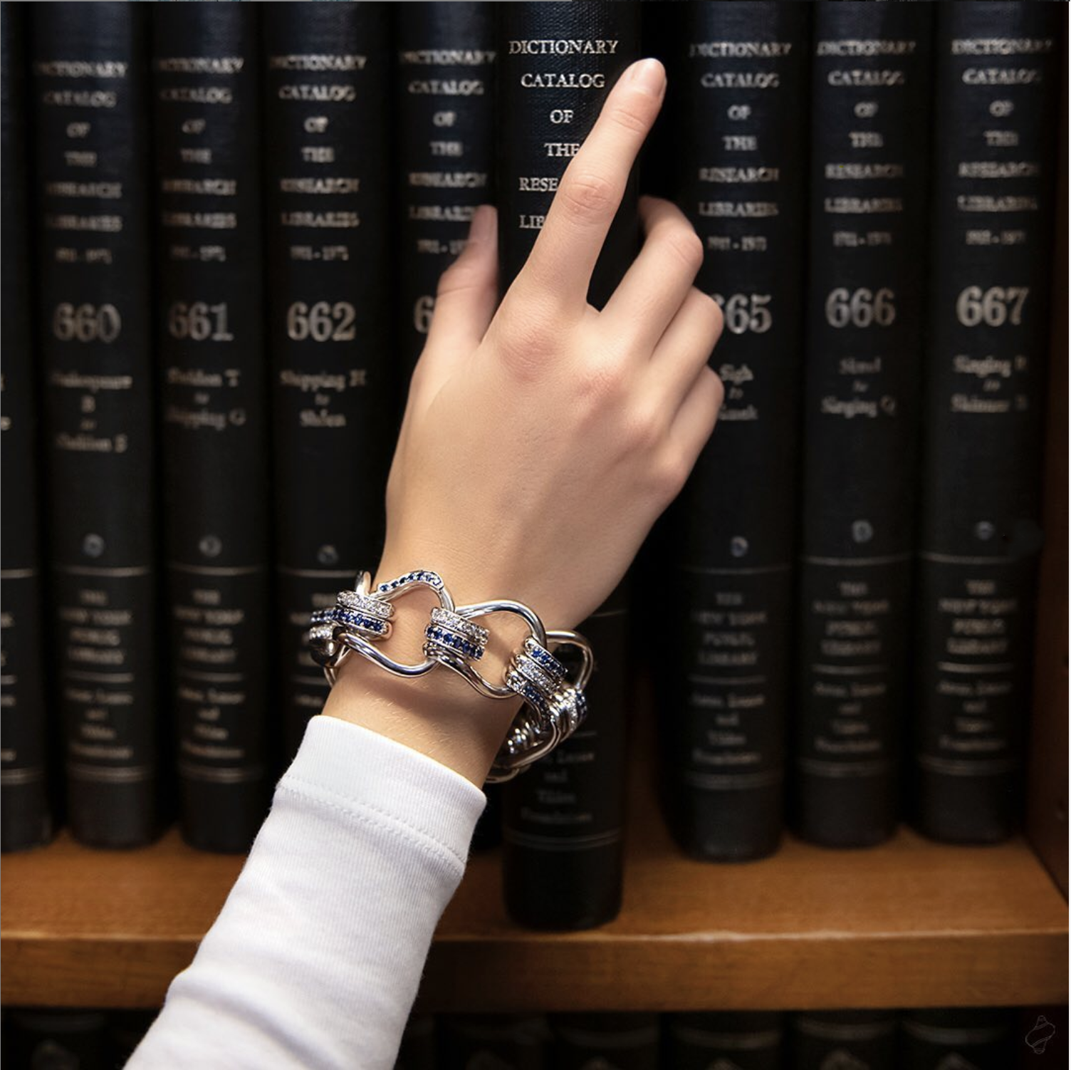 Mousetrap Bracelet in Sapphire & Diamond