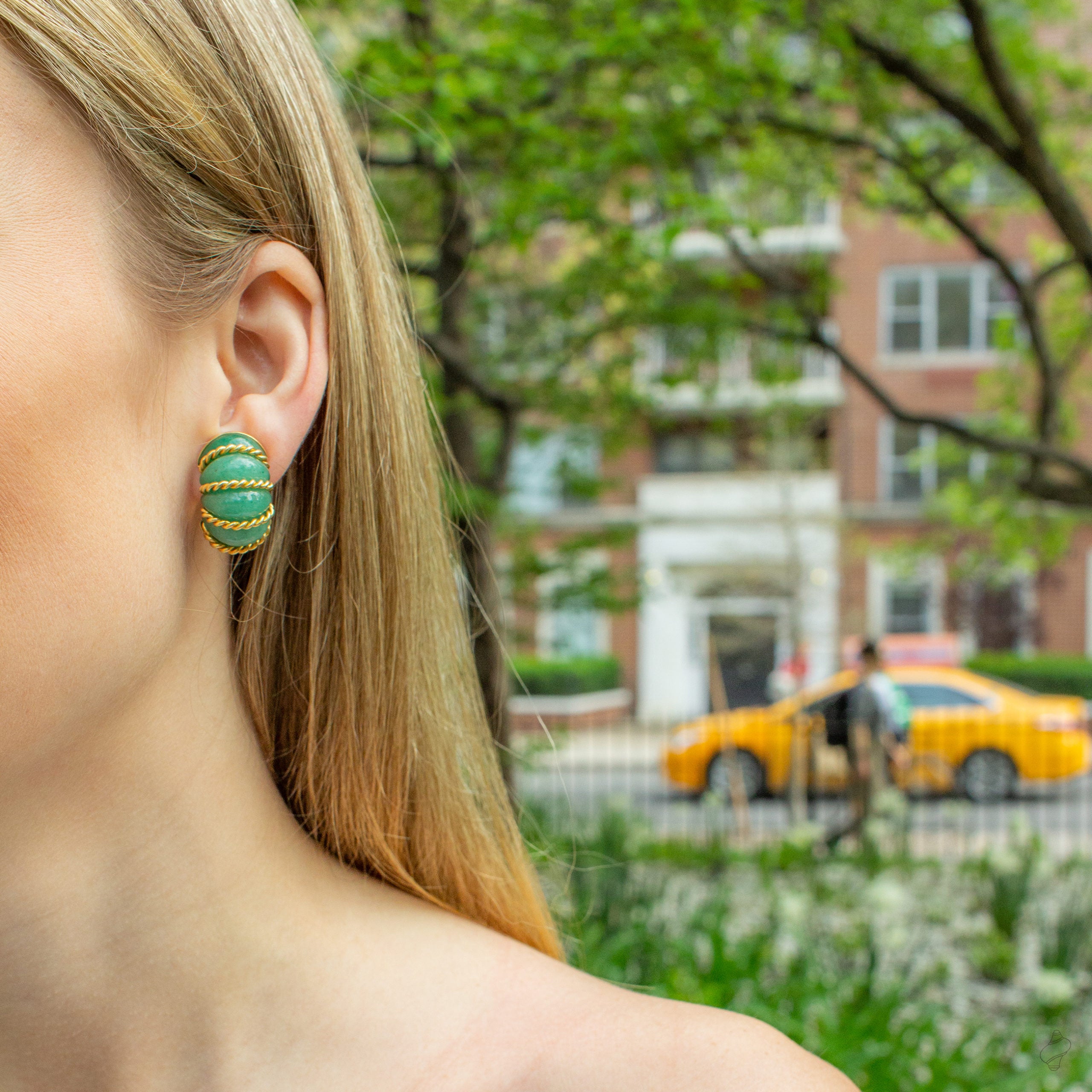 Shrimp Earrings in Aventurine