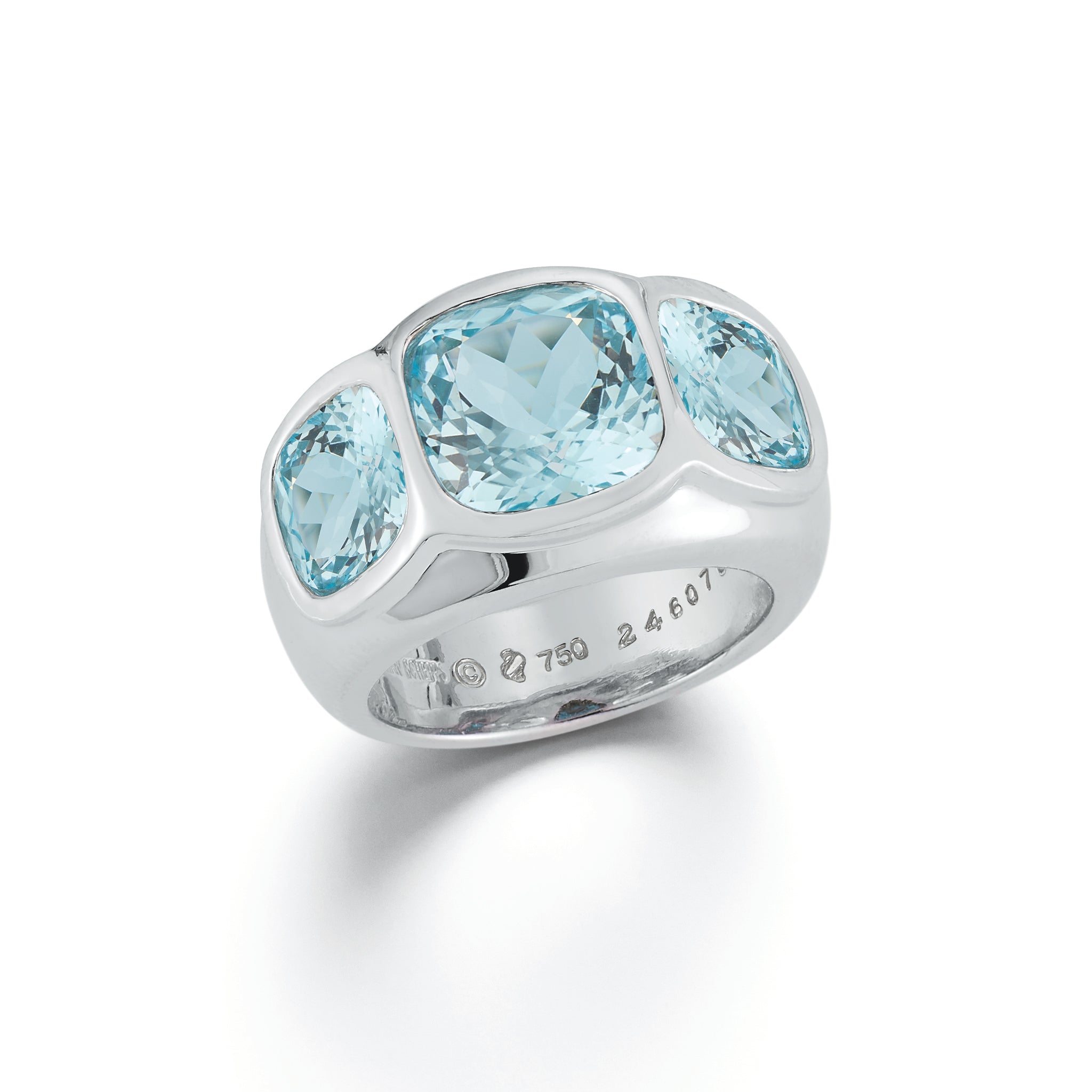 Mughal Ring in Blue Topaz in White Gold