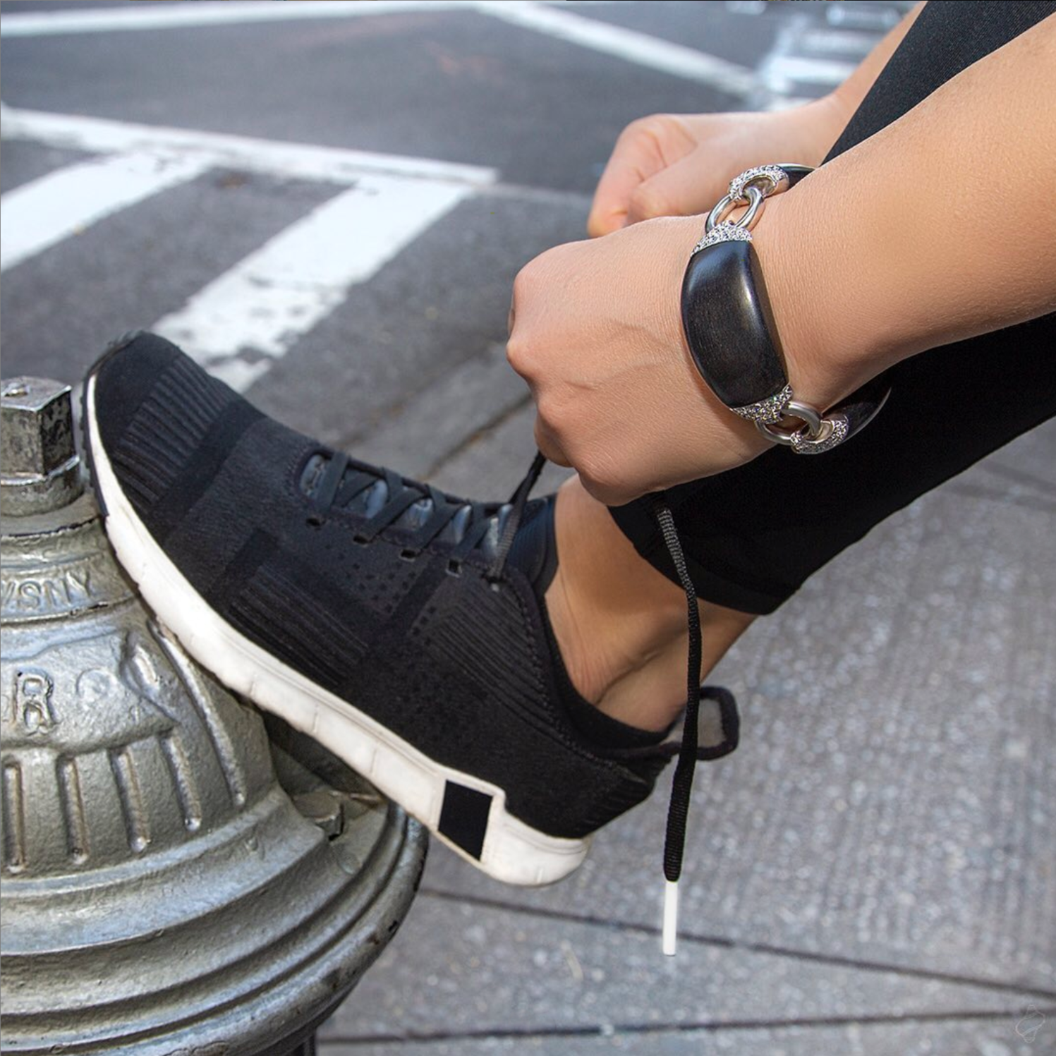 Boat Link Bracelet in Ebony