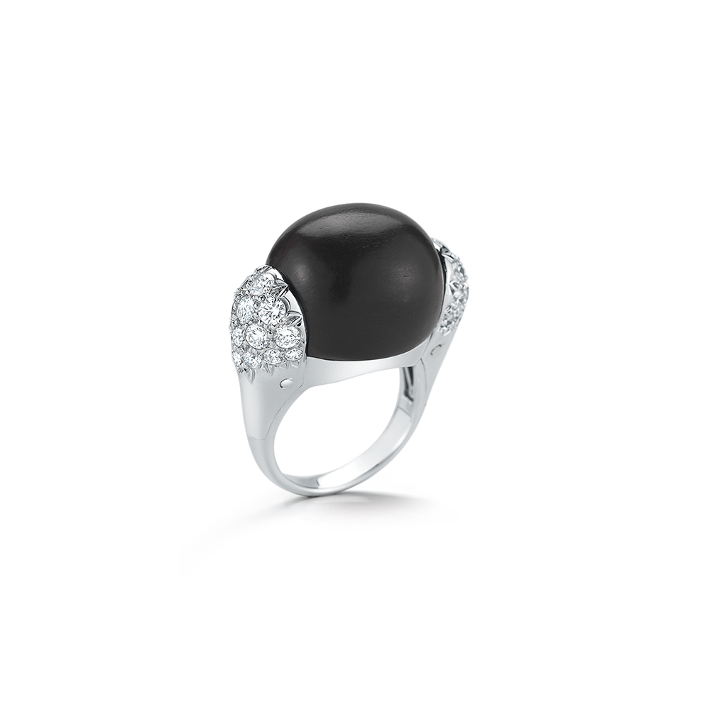 Golf Ball Ring in Ebony & Diamond