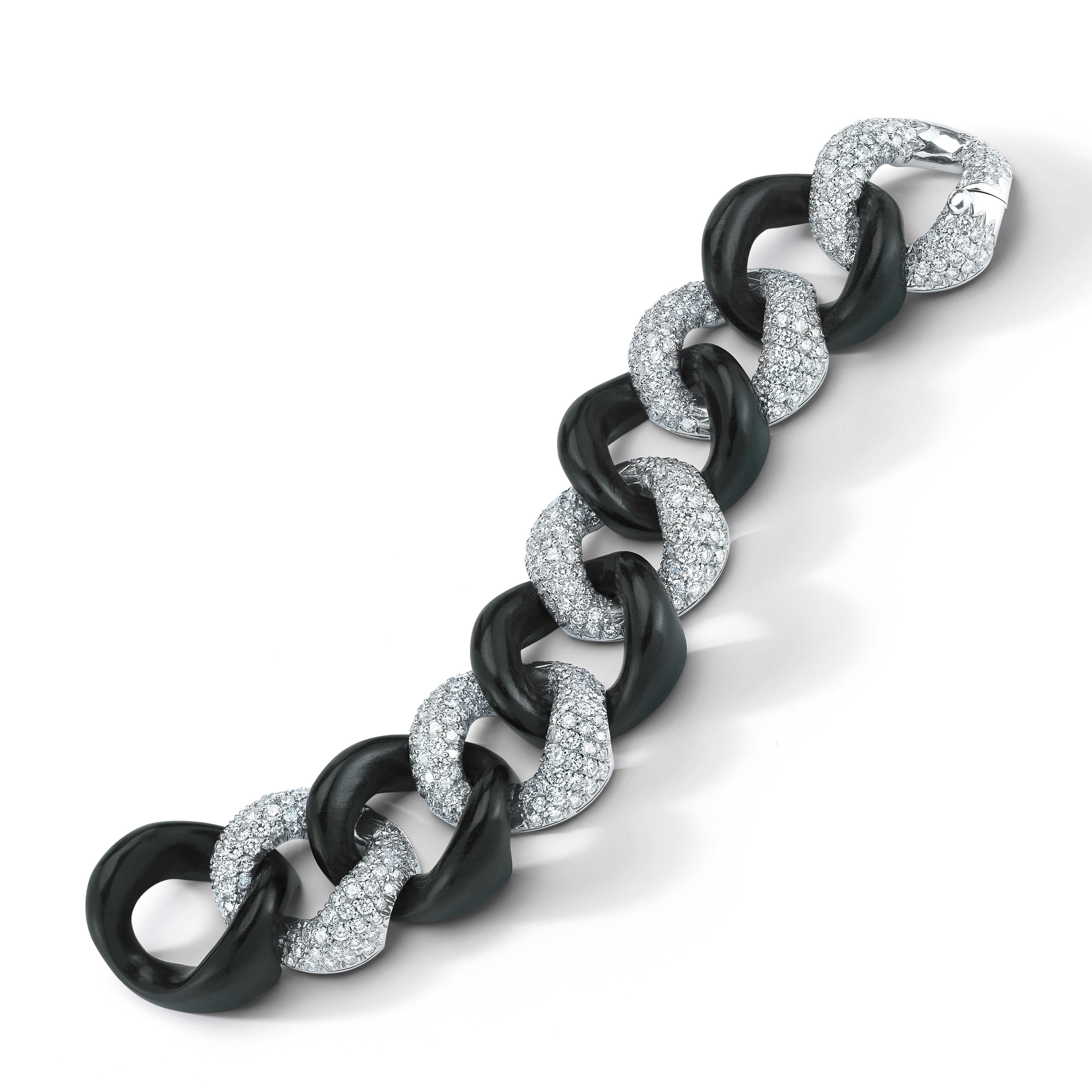 Classic Large Link Bracelet in Ebony & Pave Diamond
